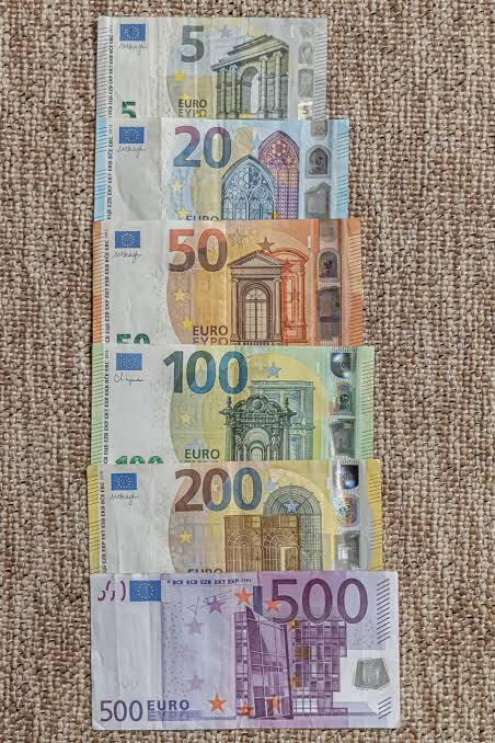 Seriøst Og Pålideligt Lånetilbud E-MAIL: suzanne.riviere79@gmail.com Hej Jeg er en privat långiver, der tilbyder lån over hele verden (Europa, Amerika, Asien) til lave renter på 3%. Da jeg er i det økonomiske område, tilbyder jeg lån fra 3.000 euro til 4.000.000 euro. Angiv venligst beløbet for din låneanmodning og dens varighed. Mine lånebetingelser er meget klare og enkle. Mit lån er meget sikkert og ærligt Kontakt mig venligst på min e-mail adresse: suzanne.riviere79@gmail.com